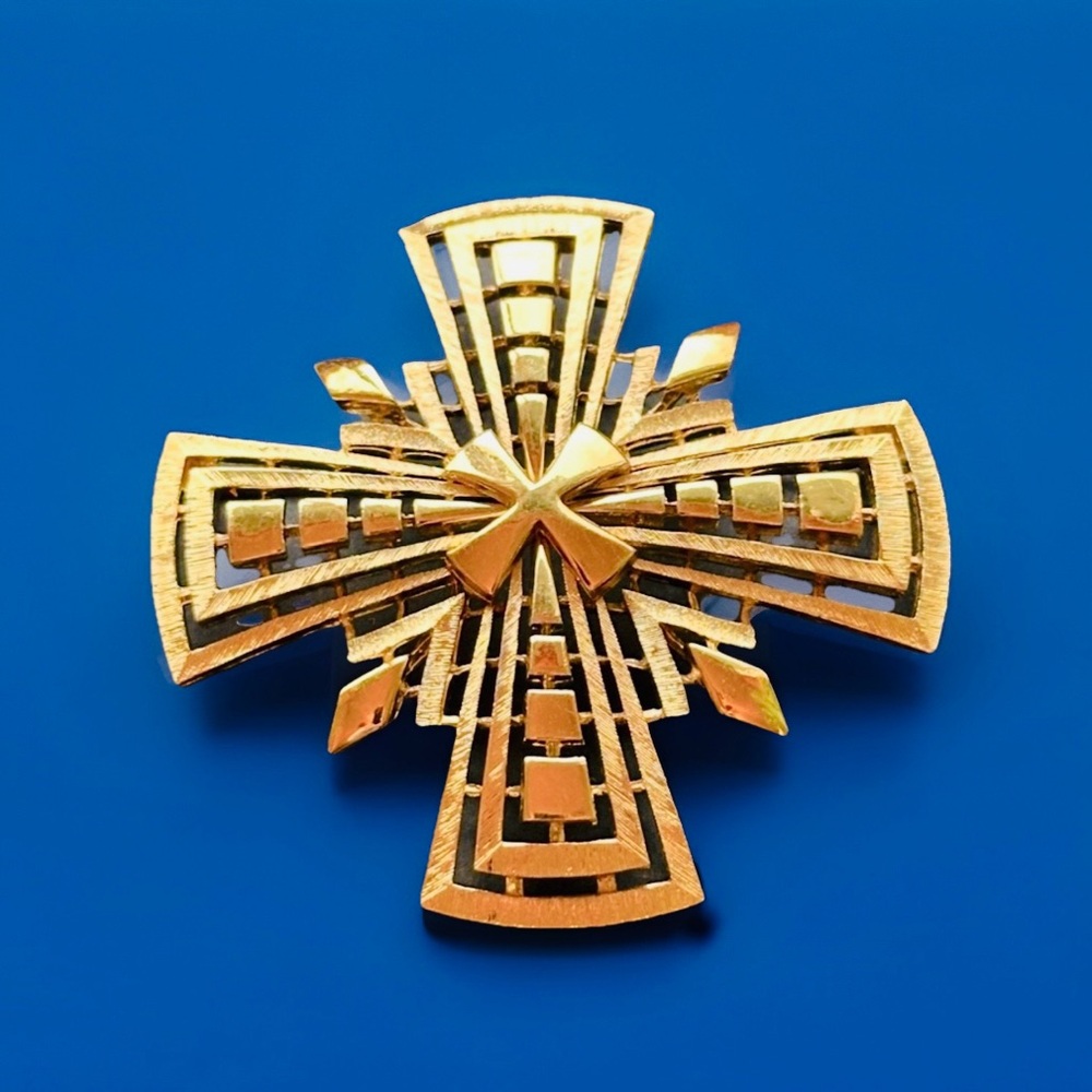 VTG Monet Brooch Gold Tone Maltese Cross Pin Geometric Modernistic